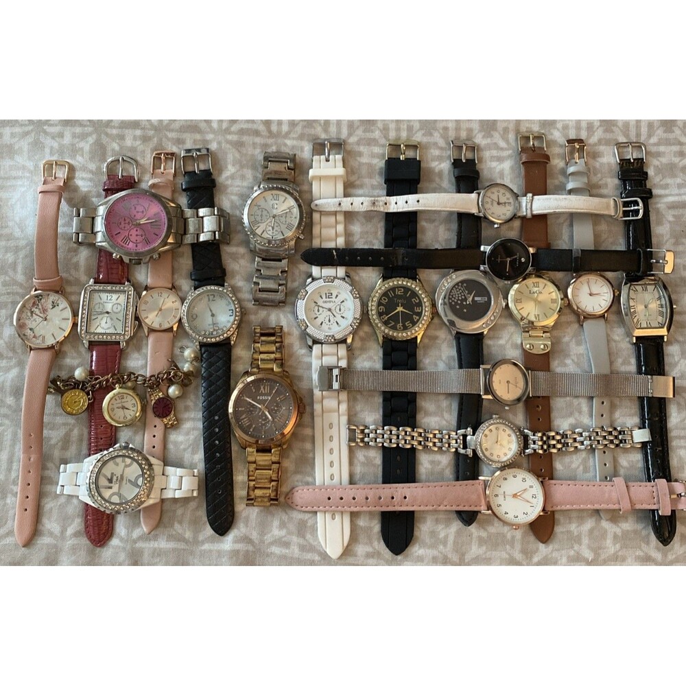 20 Women's Branded And Fashion Watch Lot Great Condition Need Batteries